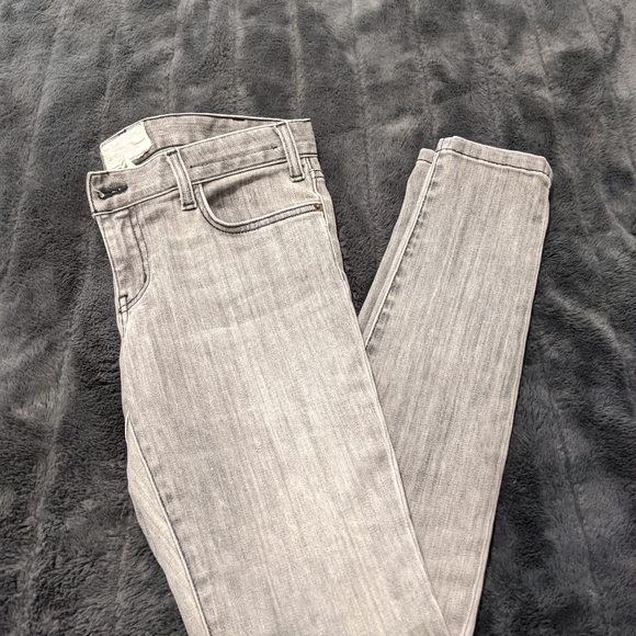 Current/Elliott - Back Zipper Grey Skinny Jeans - Picture 3 of 5